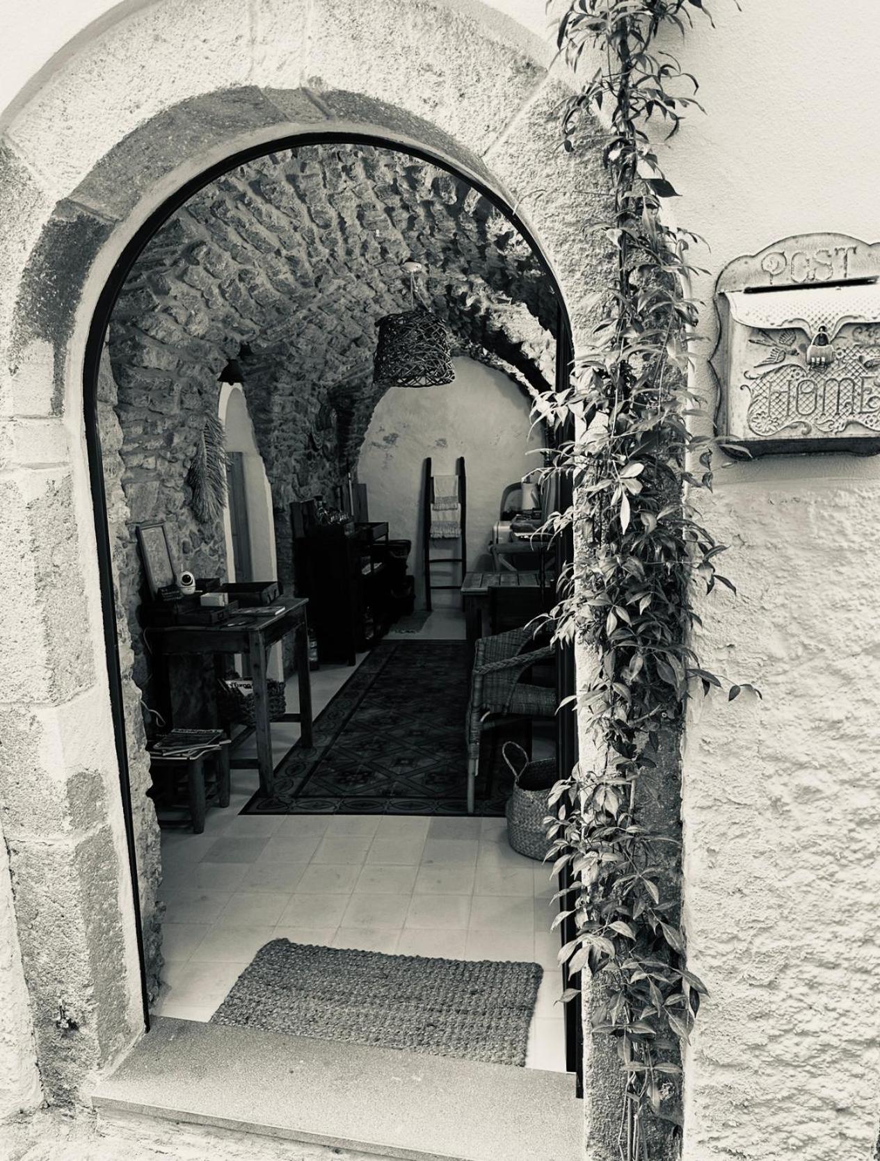 Dommo Asuletta Villa Bosa Buitenkant foto